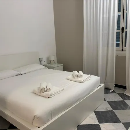 Apartment Happy Family Historical Luxury B *