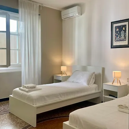 Appartement Happy Family Historical Luxury B Gênes